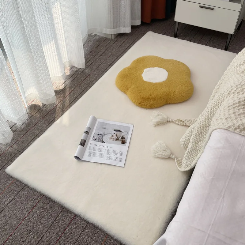 Imitation Rabbit Fur Carpet Fluffy Children's Bedroom Rug Modern Living Room Coffee Table Foot Mat Plush Bay Window Sofa Cushion 4