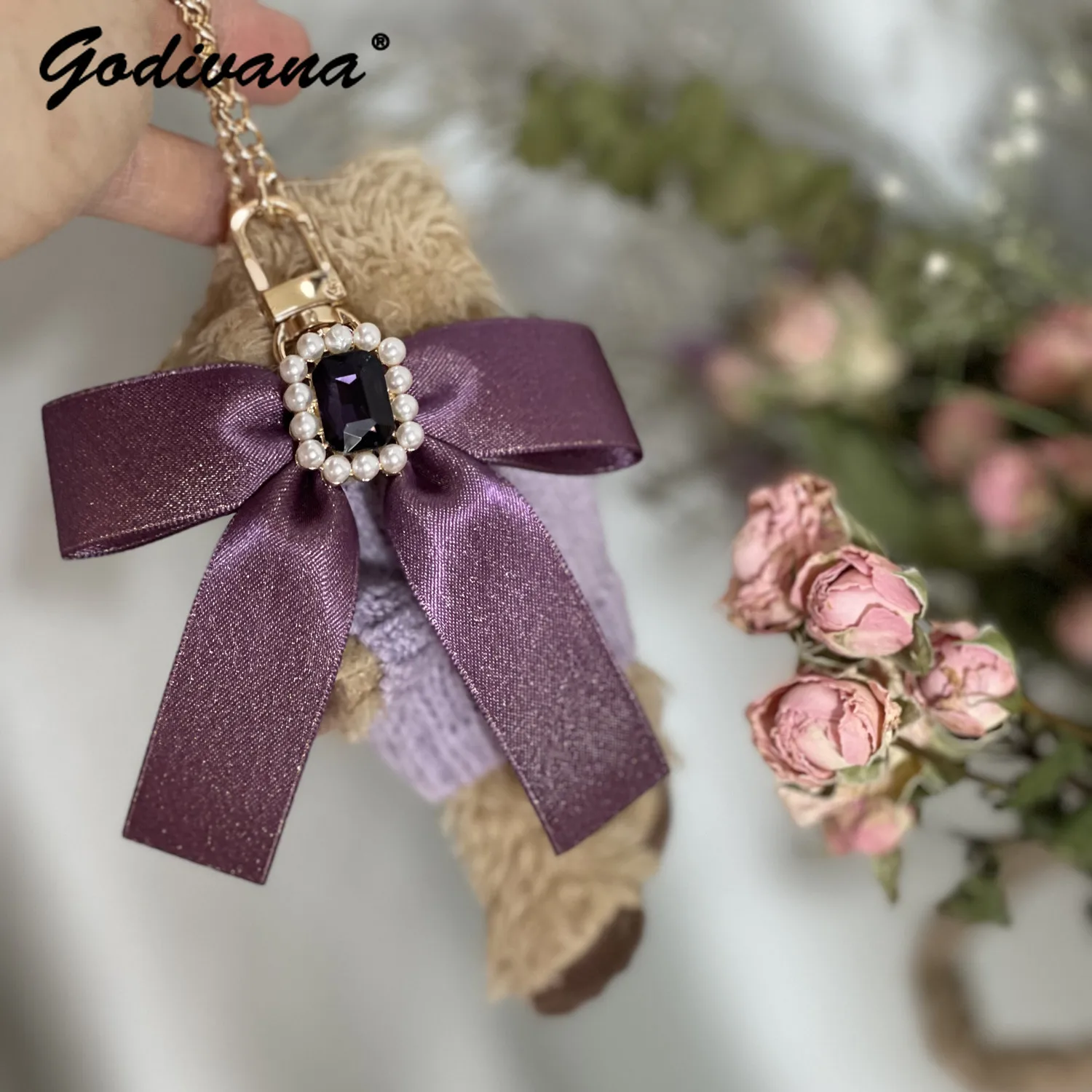 

Japanese Custom Pearl Rhinestone Ribbon Bowknot Bag Pendants Key Ring Hanging Ornament Lolita Sweet Women Bag Charms