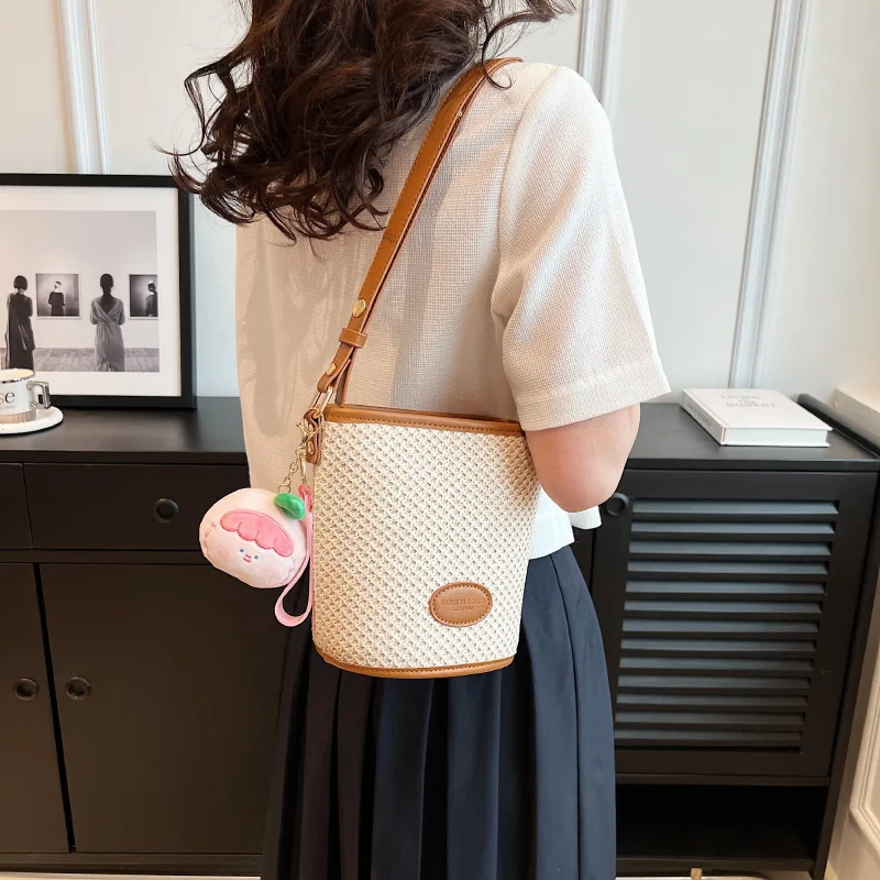 Bucket Bag Straw Woven Handbag Women Aesthetic Summer Fashion Contrast Color Trend Design Crossbody Bag Leisure Travel All-match