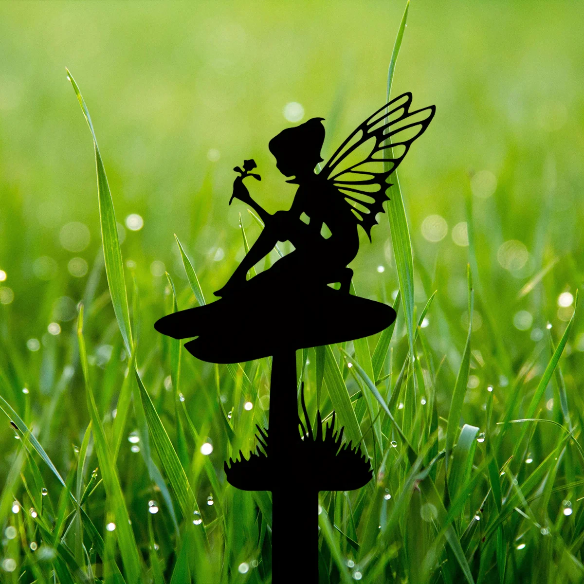 Metal Iron Rustic Garden Fairy Statue Outdoor Decoration Yard Paio Lawns Garden Party Decor Outdoor Gift Garden Outdoor Yard