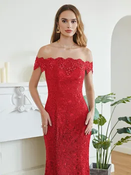 فساتين وصيفة الشرف طويلة حورية البحر باللون الأحمر الساحر أنيقة قبالة الكتف مطرز بالخرز من الدانتيل بطول الأرض لحفلات الزفاف والحفلات الراقصة 2