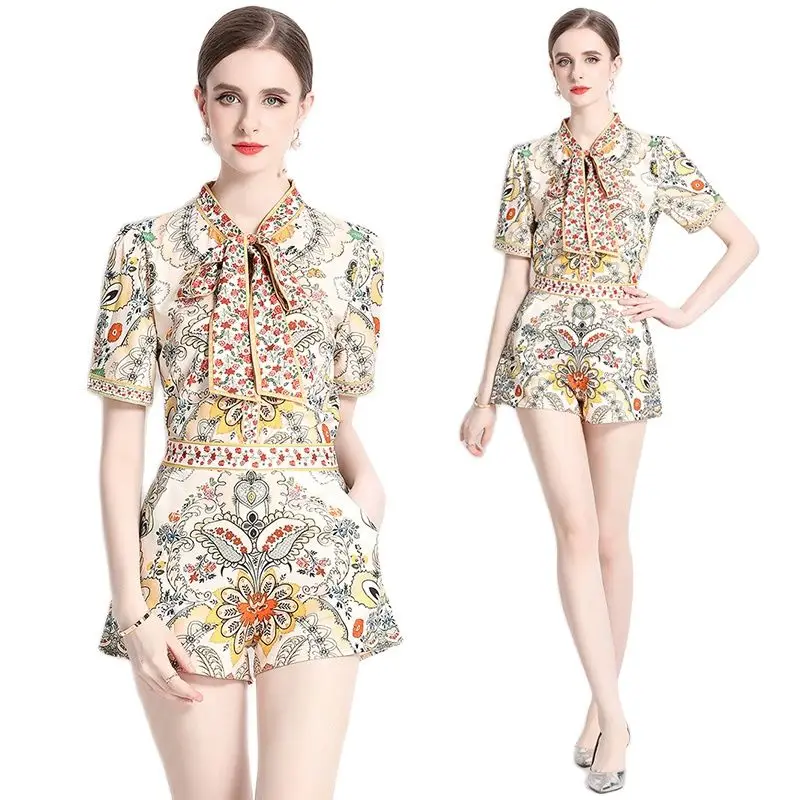 

Summer Floral Shirt and Shorts Sets Retro Paisley Print Two Piece Set 2023 Women Designer Top+Short Pant Vacation Beach Outfit