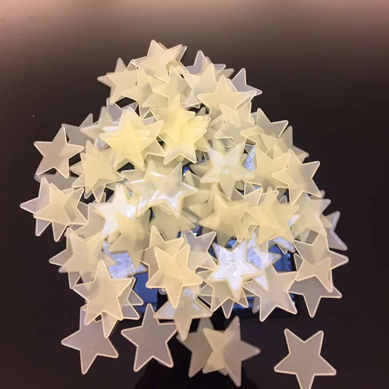 100pcs/bag 3cm Glow in the Dark Luminous Star Stickers Decals Bedroom Fluorescent Painting PVC Stickers for Kids Room wall stickers glow dark stickers