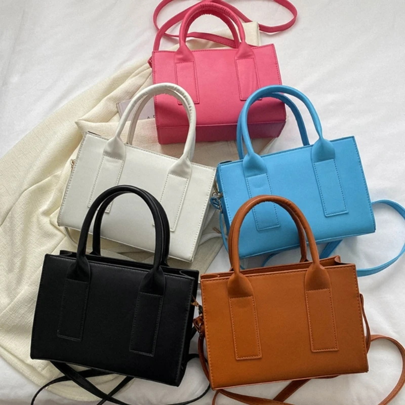 

2023 НОВАЯ сумка через плечо, модная однотонная модная сумка на плечо, маленькая квадратная сумка, универсальная сумка-тоут для