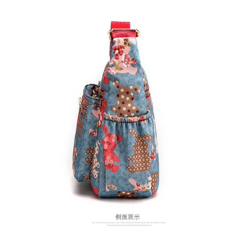 2023 New Women Bag Crossbody Bag Women Leisure Canvas Bag Multi-layered Shoulder Bag Large Capacity Middle-aged