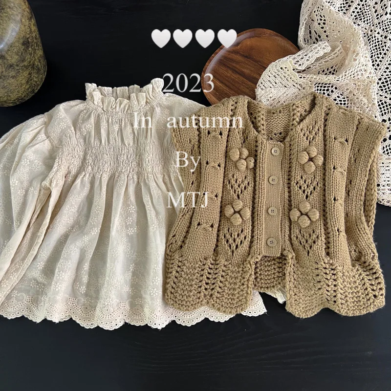 7357 Korean Girls Blouses kids shirts Lace Hollow Out Floral Shirt Baby Girls Clothes Tops Long Sleeve White Blouse