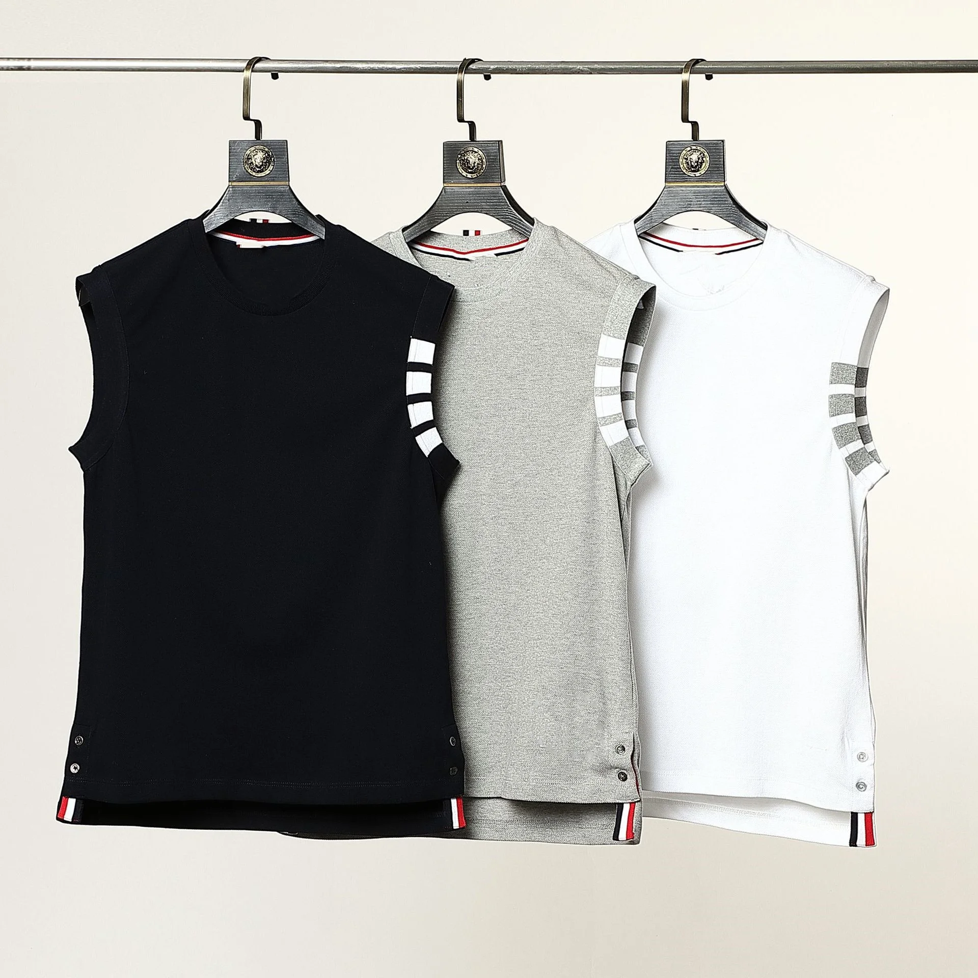 

TB BROWIN 2022 New Men Luxury Tank Top Casual Cotton Vest Striped Fashion Sleeveless Weskit Korean Design High Quality