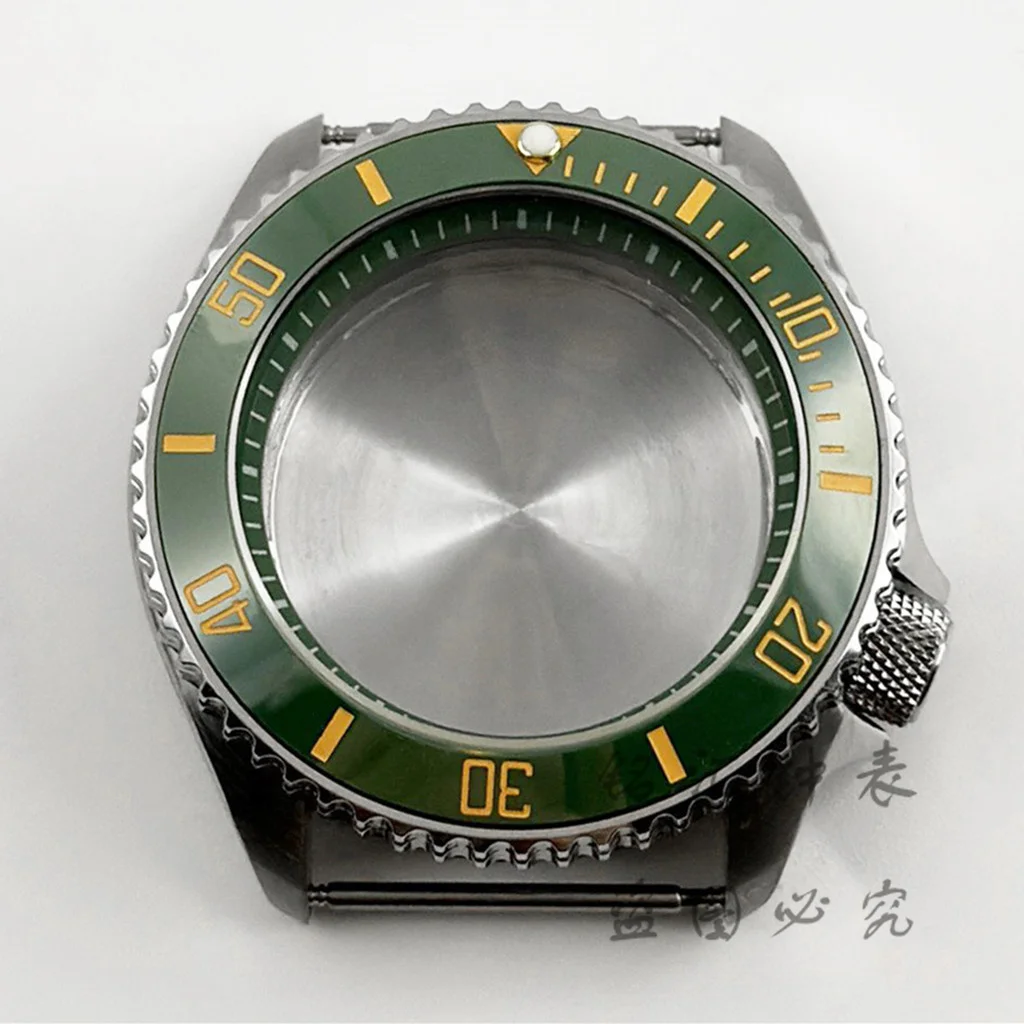 Green Ring 42mm Watch Case with Sloping Bezel