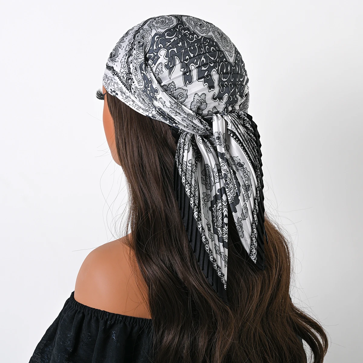 Bohemian Style Floral Print Women’s Square Pleated Silk Scarf Satin Head Wrap Tropical Leaf Flower Design Scarves Bandana Hijab