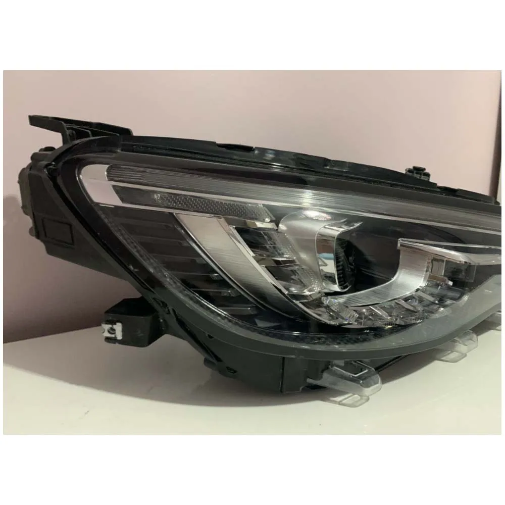 

Auto Spare Parts Front Headlight for MG HS