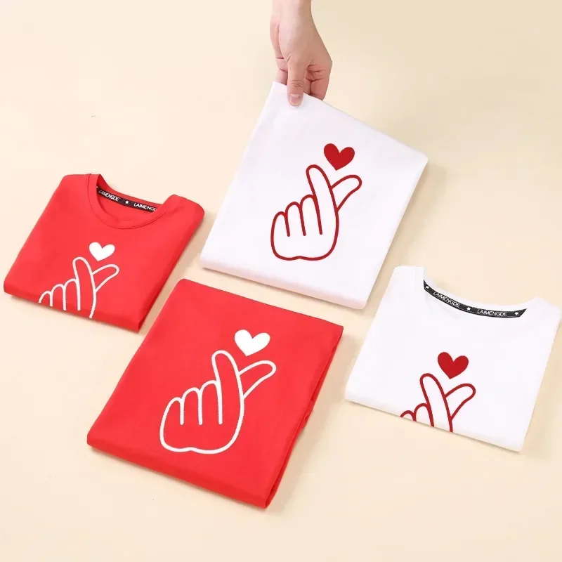 패밀리 룩 코튼 Tshirt 어머니 딸 탑 아버지 아들 셔츠 베이비 하트 프린트 점프 슈트 엄마 아빠 티셔츠 패밀리 매칭 티셔츠