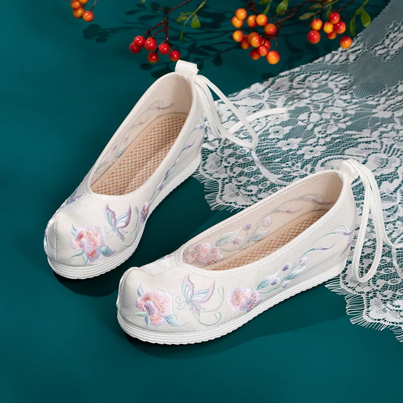 

CY50 2024 autumn new Hanfu shoes embroidered cloth shoes upturned head embroidered shoes with additional lace-up antique shoes
