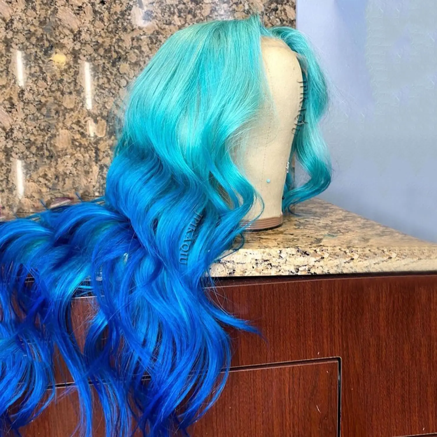 Body Wave Blue 13x6 Transparent Lace Front Wigs Human Hair For Women 613 Colored Ombre Blue 13x4 Lace Front Human Hair Wigs 180%
