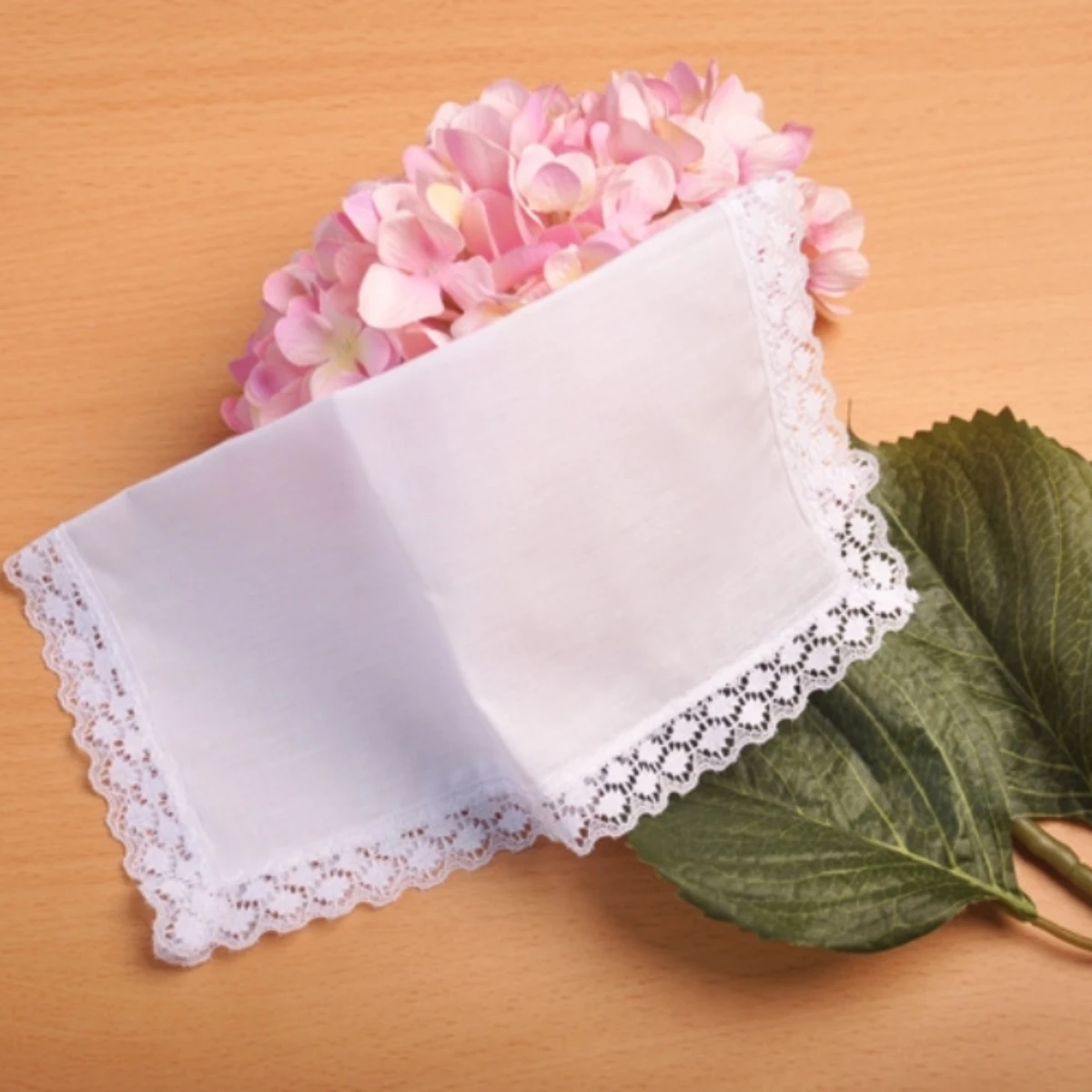 8pcs/lot Cotton handkerchief pure white small handkerchief handmade graffiti DIY lace handkerchief