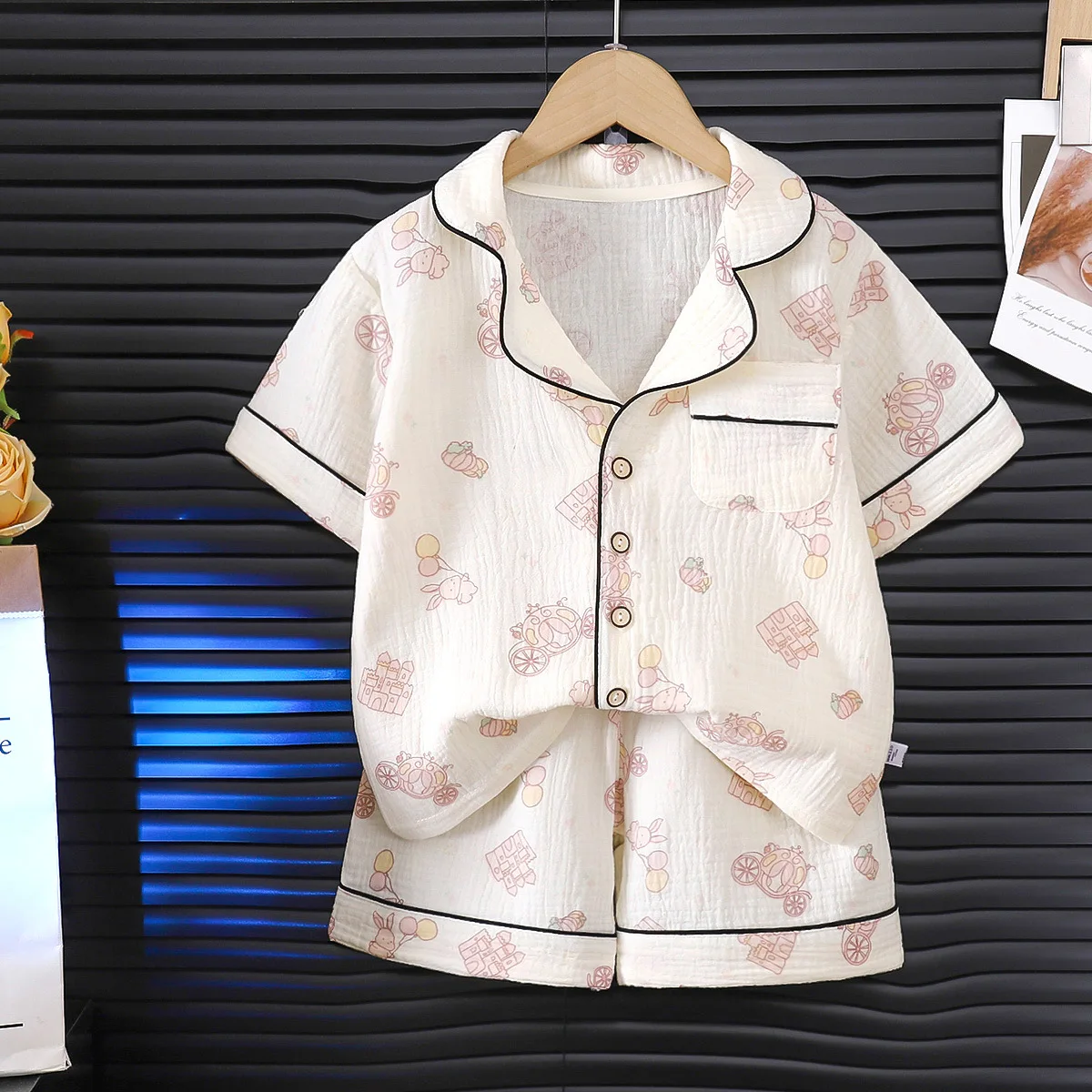 طقم بيجامة صيفية للأطفال بياقة رفيعة وأكمام قصيرة للأولاد والبنات، طقم بدلة منزلية من الشاش بطبقة مزدوجة من الدرجة A