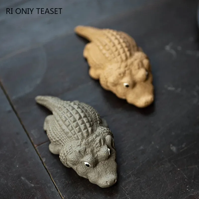 Coccodrillo Tea Pet, Statuetta di Coccodrillo in Argilla Viola Zi Ni Yixing