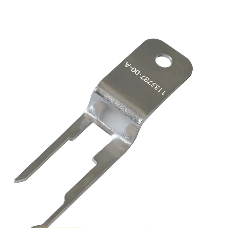 Seat Belt remover key Car Seat Buckle Release Tool 1133787-00-A 113378700A for Tesla Model 3