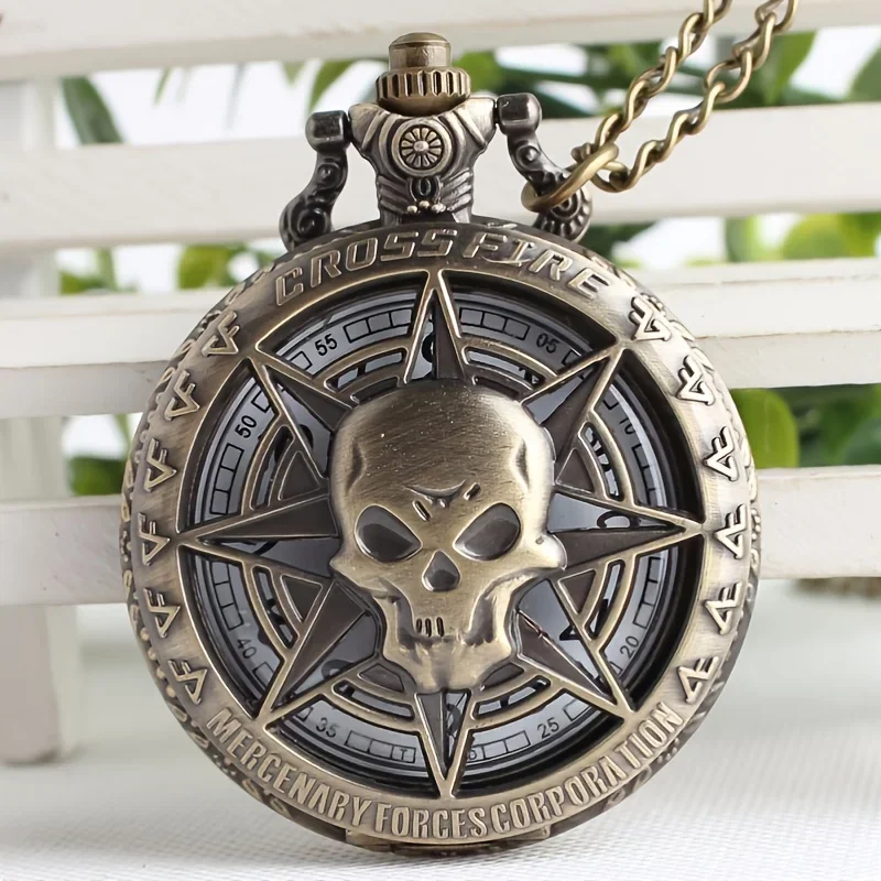 Retro Ghost Head Skeleton Men's Pocket Watch - A Timeless Piece for the Modern Man