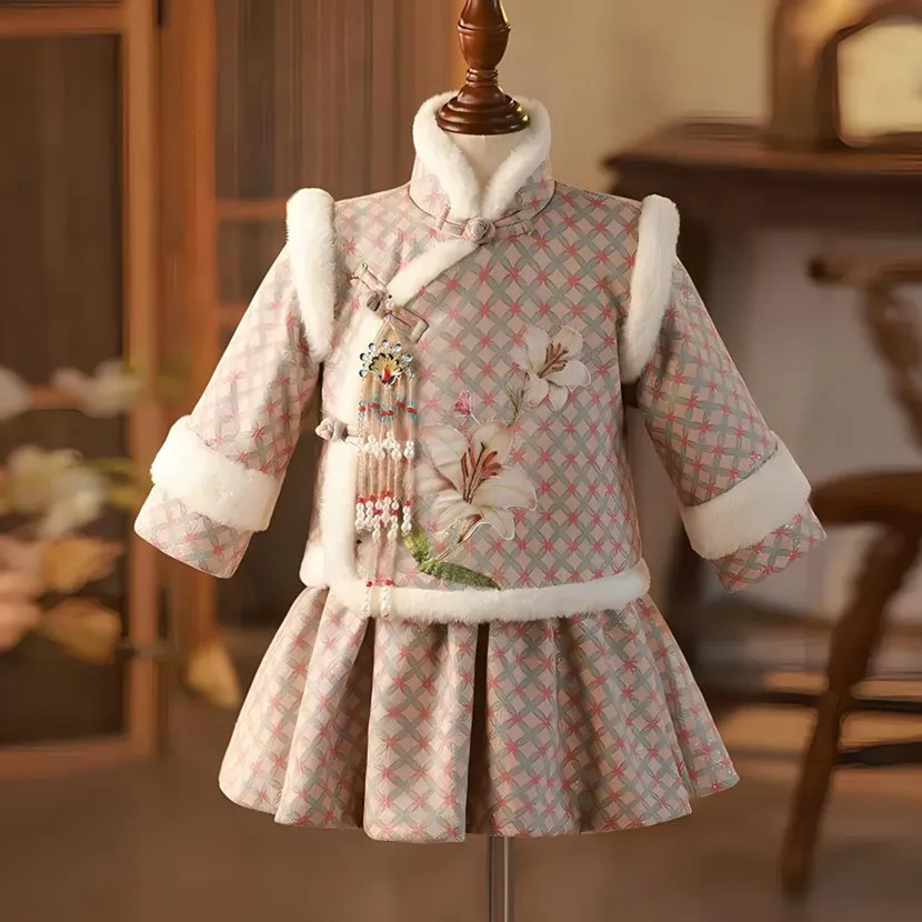 

Children's Evening Gown Long Sleeve Plush Design Wedding Birthday Baptism Party Clothes Girls Cheongsam Christmas Dress A3313