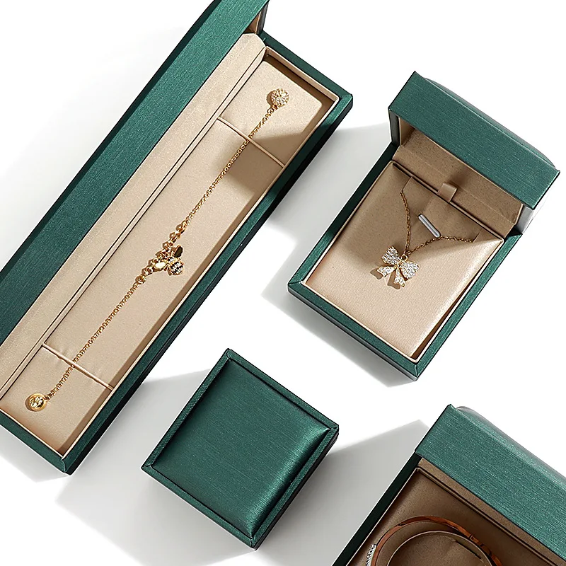 Elegant Dark Green Leather Jewelry Box – Premium Storage and Display Case for Rings, Earrings, Bracelets, and Necklaces