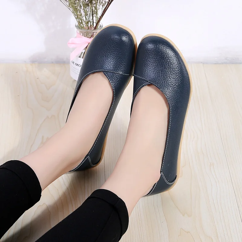 Plus size 11/12 ladies slip on loafers shoes trendy summer female flats white genuine leather shoes women slippers sandals