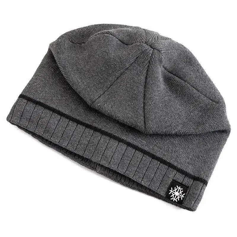 New Men Winter Hats Outdoor Ski Beanie Cap Casual Snow Label Decor Winter Knitted Hats