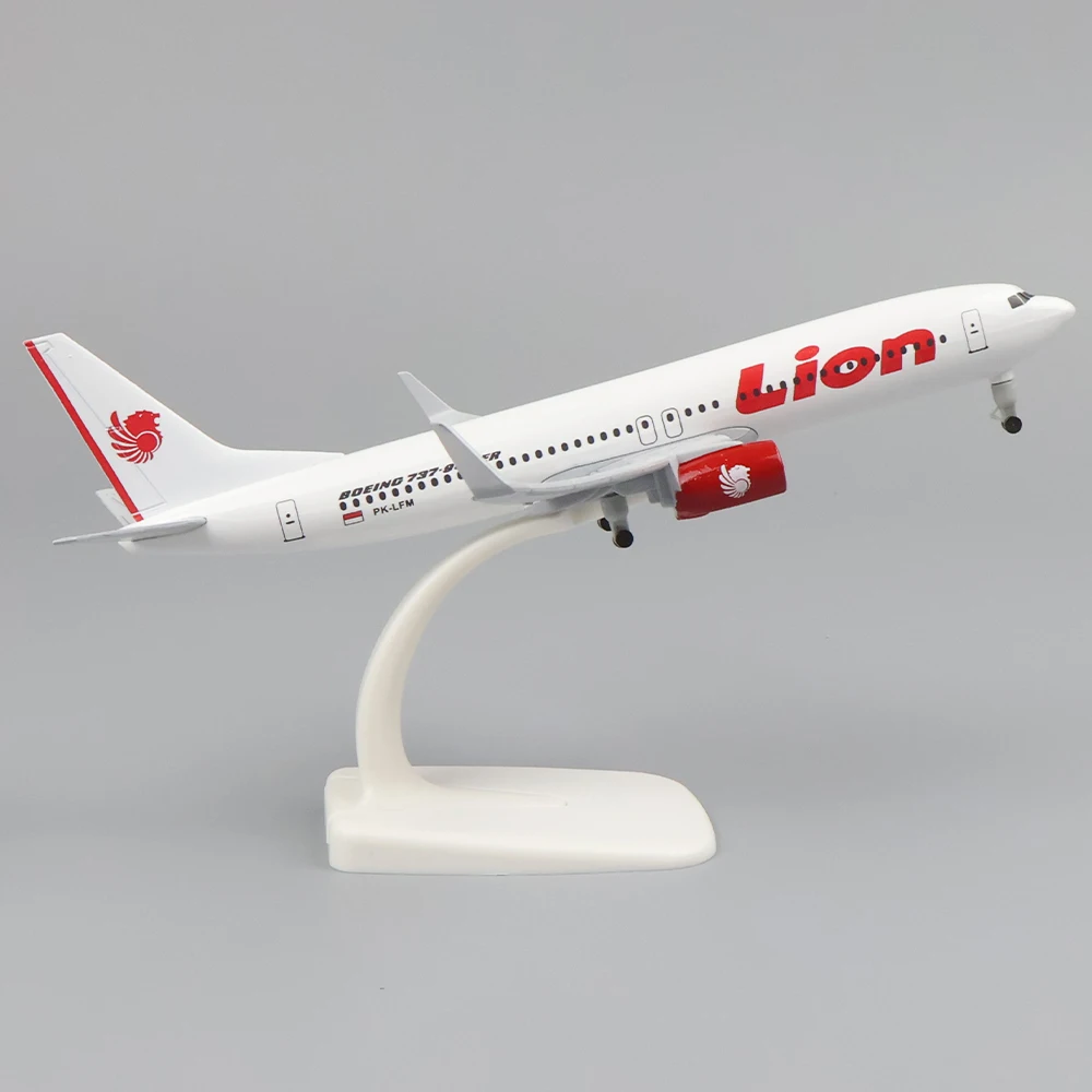 

Metal Aircraft Model 20cm 1:400 Lion B737 Metal Replica Alloy Material With Landing Gear Wheels Ornament Toy Boy Birthday Gift
