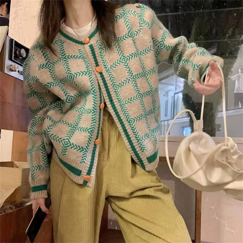 

Autumn Winter Korean Style Retro o-Neck Contrast Color Plaid Sweater Cardigan Women Knitted Loose Long Sleeve Jacket Tide