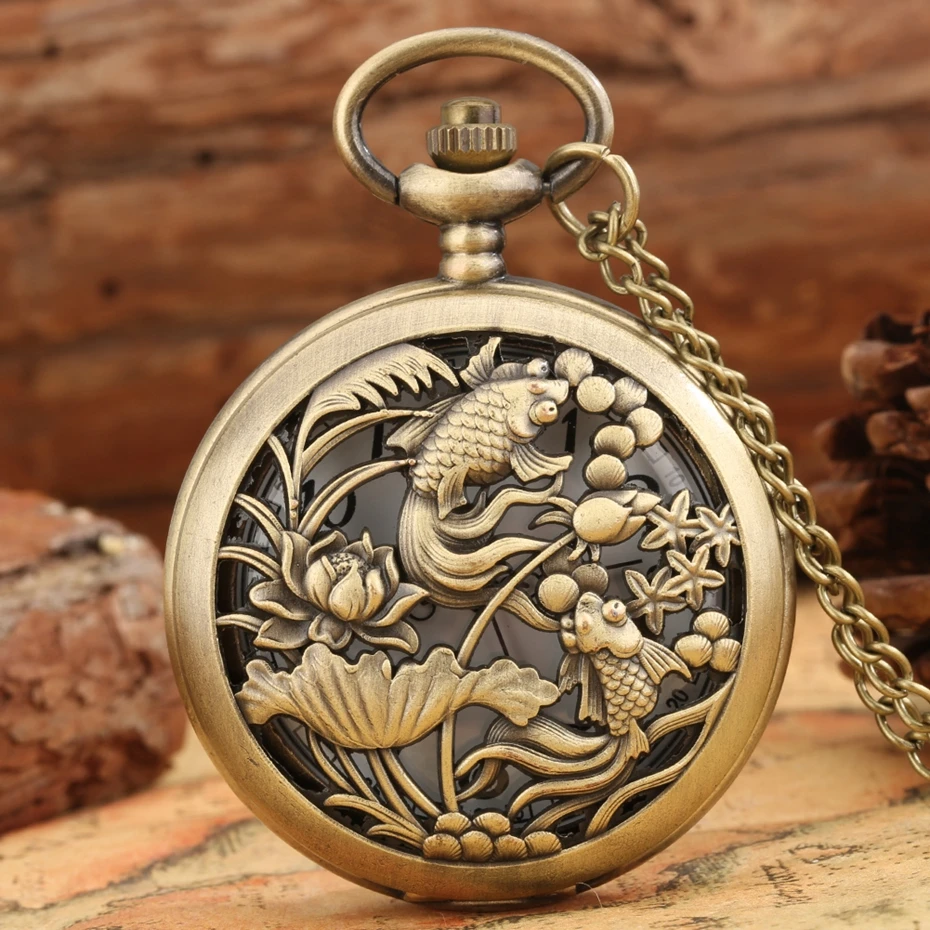 

Hollow Lucky Carp Vivid Fishes Cyprinid Necklace Bronze Pendant Chain Quartz Analog Pocket Watch for Men Women Art Collectibles