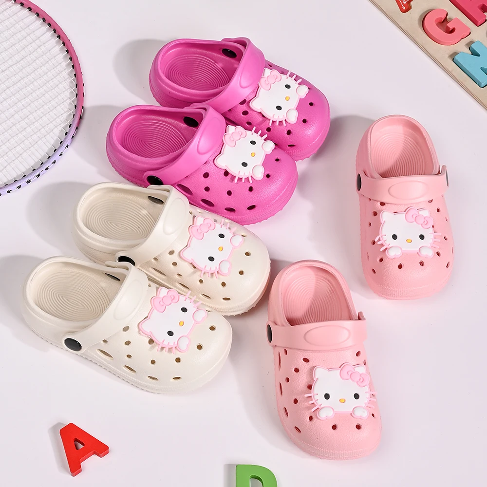 Süße Cartoon Sanrio KT Hausschuhe Gartenschuhe für Mädchen, weiche Sohlen Clogs für Babys, atmungsaktive, rutschfeste Indoor-Outdoor-Strandsandalen