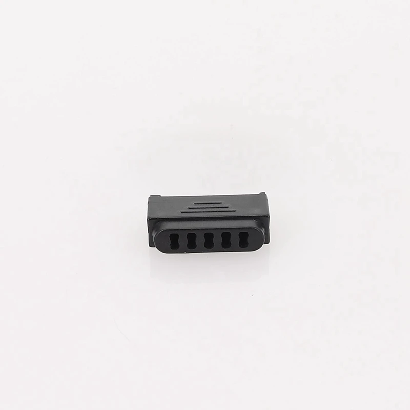 L29-Sata 플러그, SATA 수 소켓, 직렬 포트, 15P 전원 커넥터, 쉘 플러그 및 쉘, 5 홀
