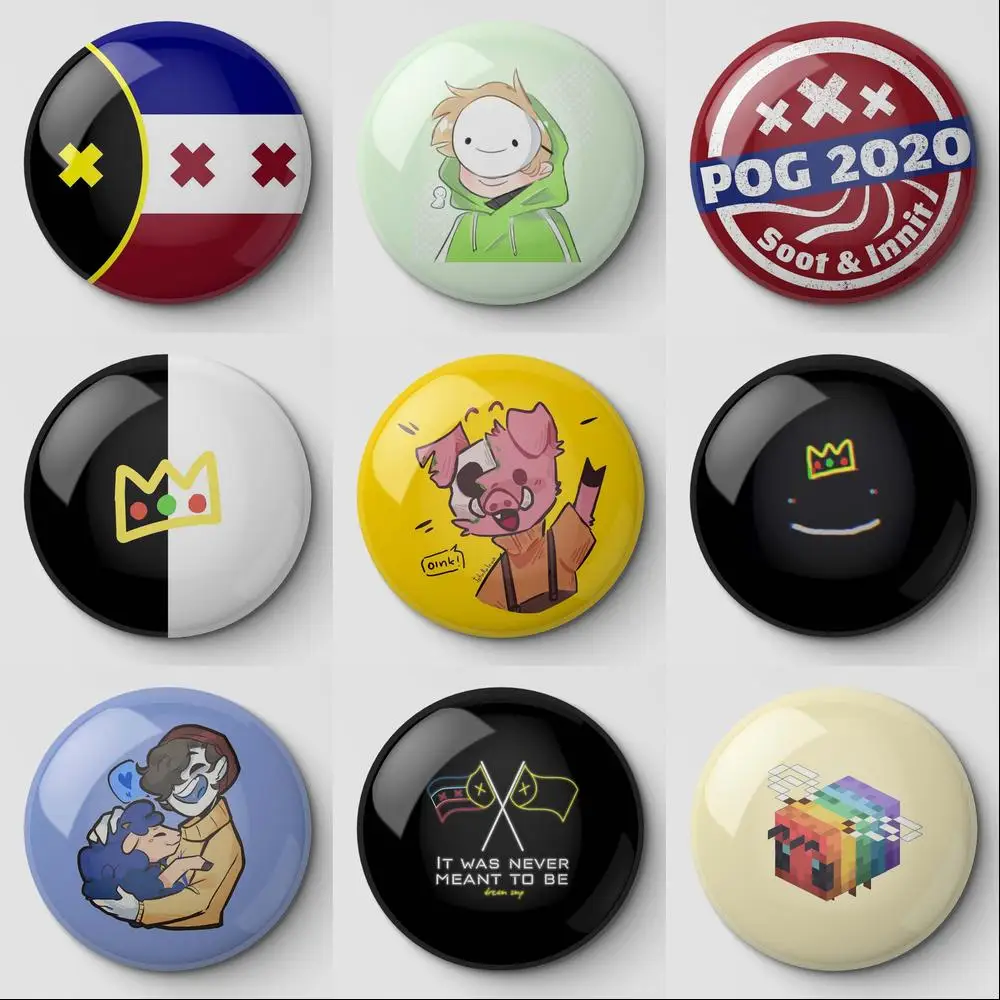 Dream Smp Flag Circle Manberg Dreamwastaken Pog Ranboo Crown E Soft Button Pin Cappello Personalizzabile Lover Cartoon Creative Decor