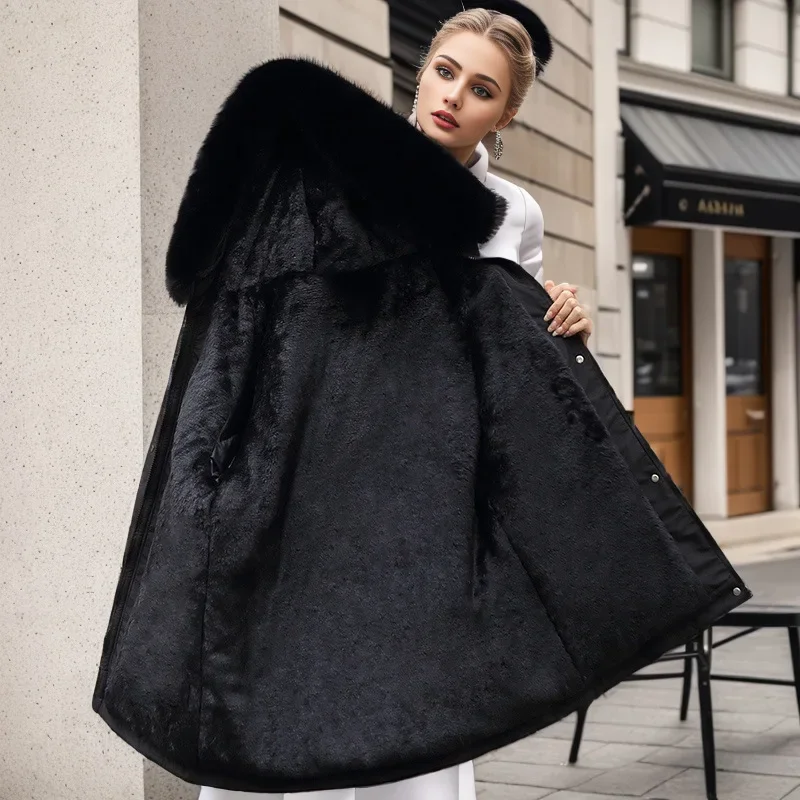

Loose Down Cotton Jacket for Women with Waistband and Large Fur Collar, Added with Plush Pie To Overcome The New Korean Version