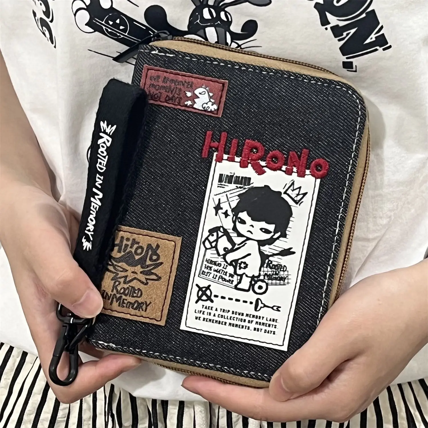 cool Hirono Echo Series Passport Bag Small and Portable