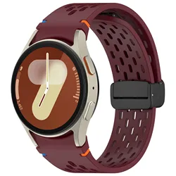 Seamless Silicone Strap with Magnetic Buckle - Watch 4 classic 42mm (Wine Red)