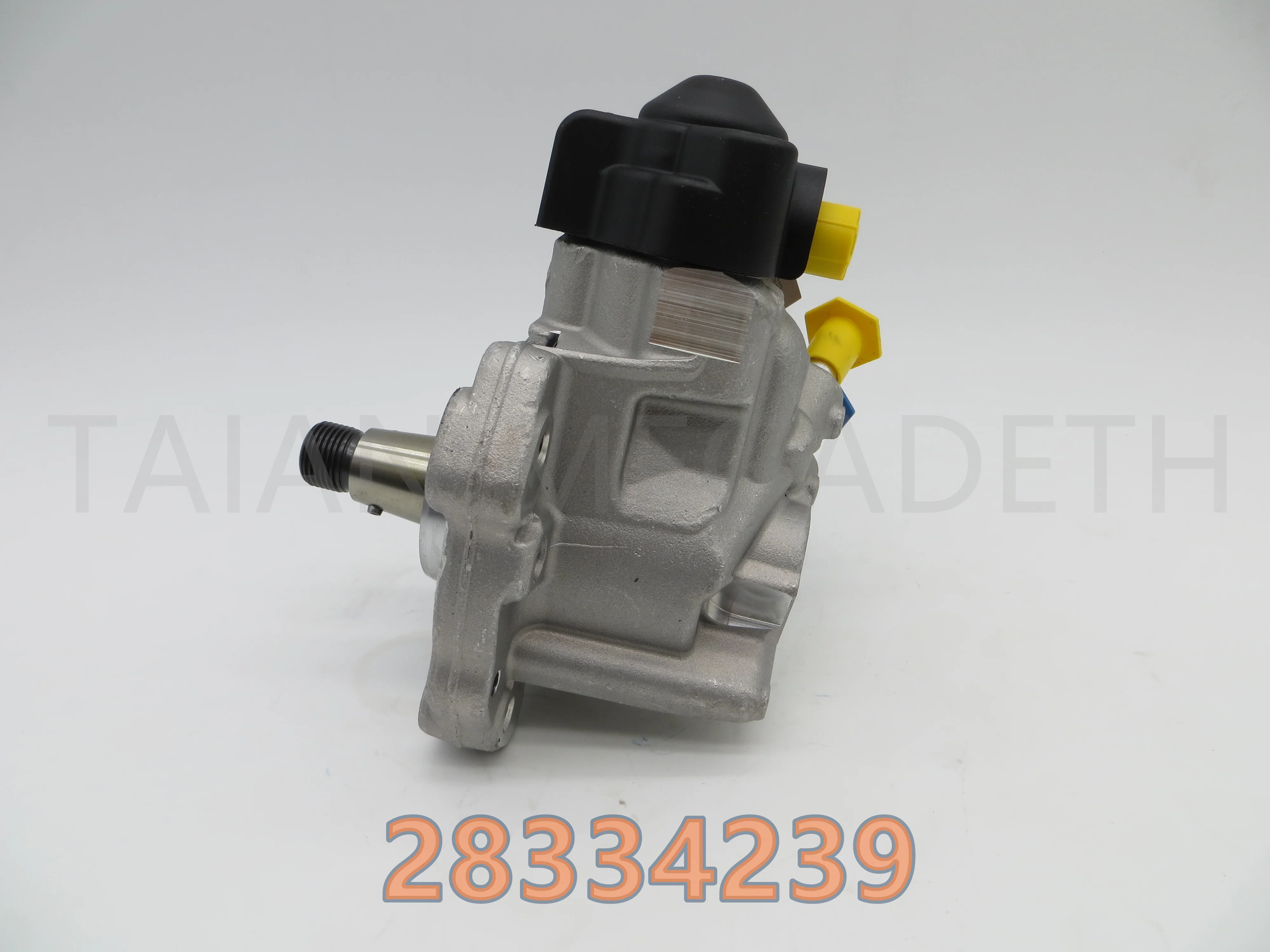 

Genuine brand new diesel common rail fuel pump 28334239, 28260092, 28220649, 03P130755