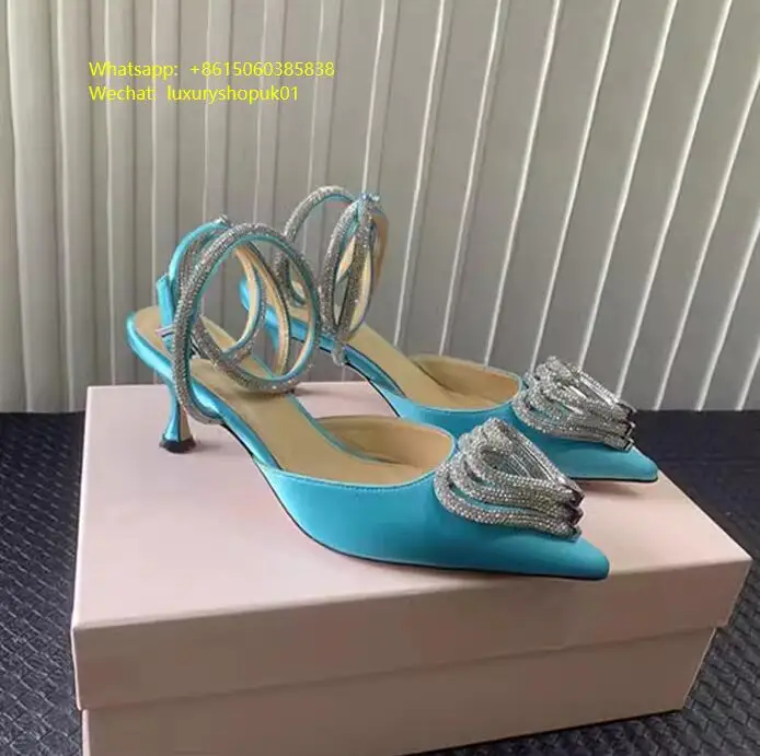 

Синие Свадебные атласные туфли на высоком каблуке 6,5 см, с тройным сердцем, кристаллами, ремешком на щиколотке, пряжкой, бантом и острым носком, шелковые сандалии со стразами