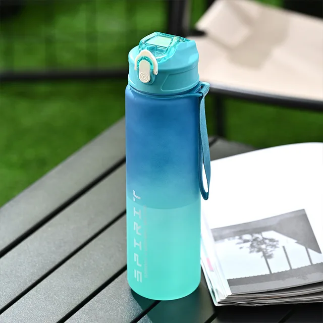 1PCS Hot Sale 750ML Sports Water Bottle Shaker Outdoor Travel Portable Leakproof Drinkware Plastic Drink Bottle BPA Free 2