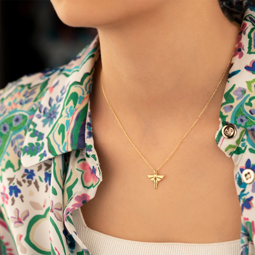 

Stainless Steel Metal Necklace, Fashion Simple Personalized Dragonfly Necklace, Women's Jewelry, Exquisite Pendant Gifts