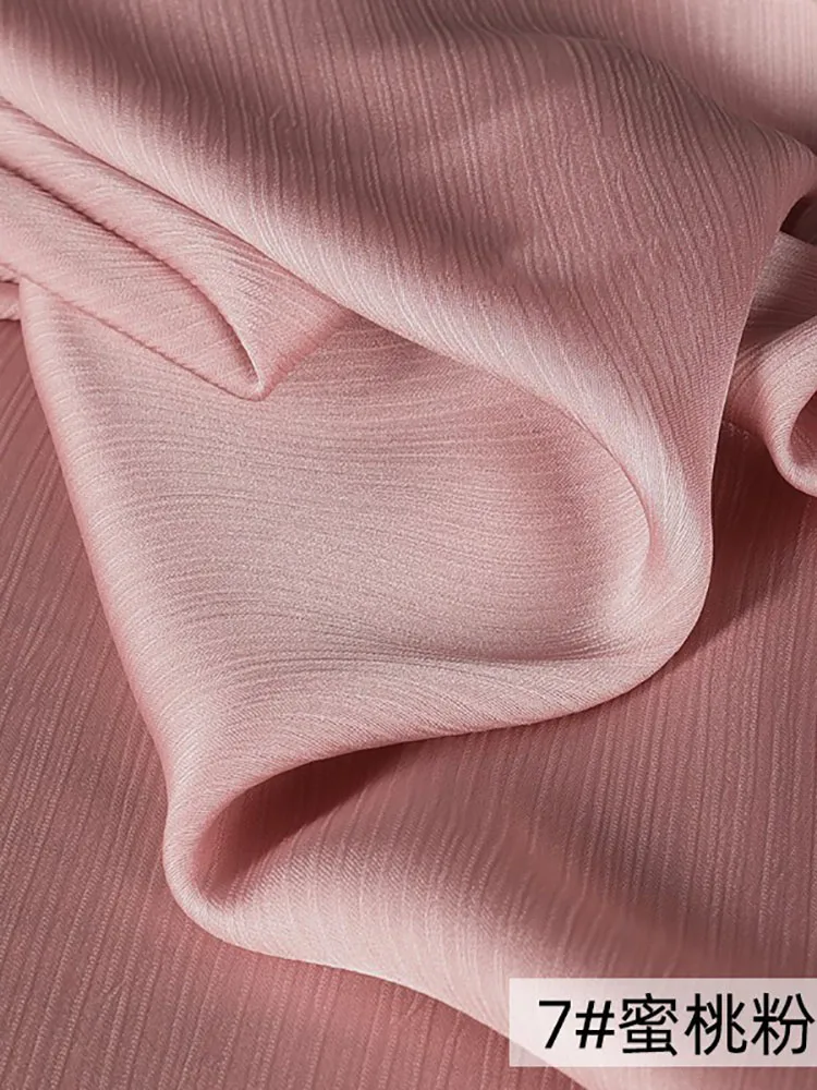 可愛いピンク色超つるつるサテン生地にシフォンのゴージャスなワンピースドレス　キャバ嬢、コスプレ、パーティーに！ サテン 生地 ピンクの通販