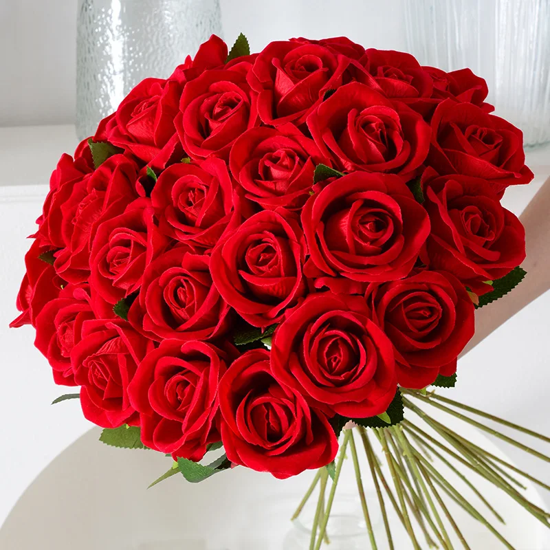 Yannew 5Pcs Velluto Fiori Di Rosa Artificiali Con Stelo Lungo San Valentino Rose Regalo Rosse Per Mazzi Di Nozze Fai Da Te Decorazioni Per La Casa