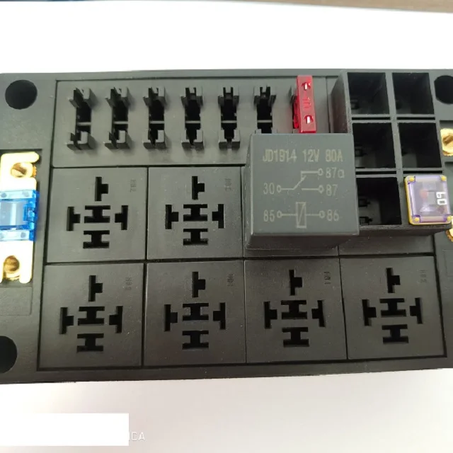 Scatola Dei Fusibili Multiway Portafusibili 12V Scatola Dei Fusibili A Lama A 15 Vie Per Auto Barca Marine Trike 24V