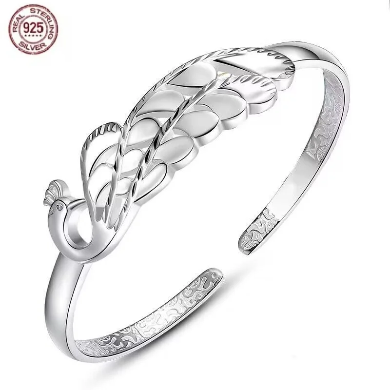 

Factory price 100% S925 sterling silver young style glossy niche solid women's bracelet