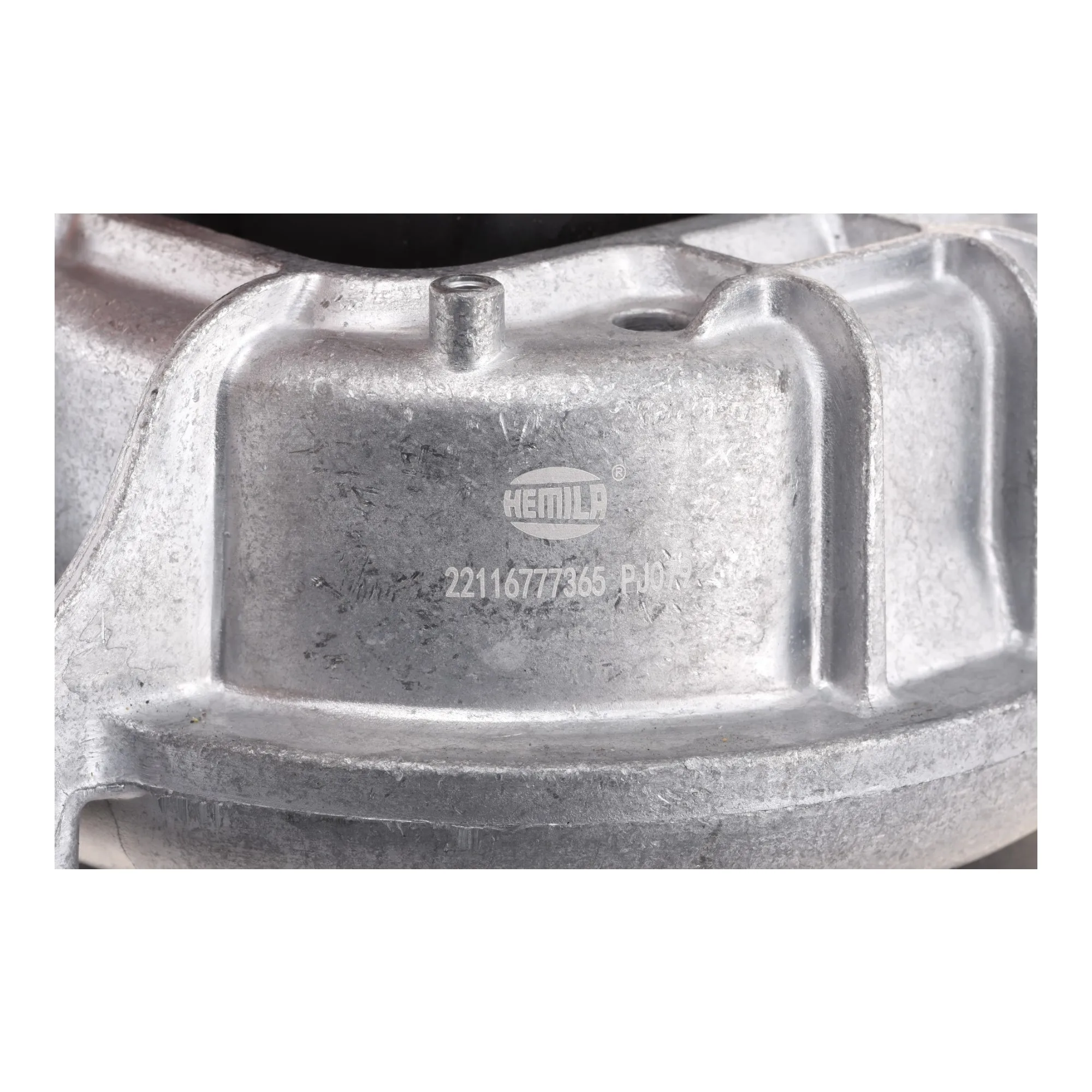 Left and Right Engine Mount 22116777365 22116786528 for BMW F07/F10/F11 523i 530i 535i F12/F13 640i F01/F02/F03/F04 730i 740i Li