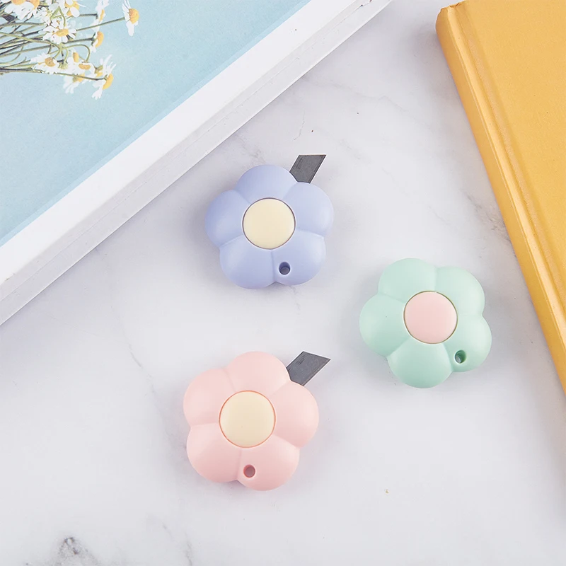 1pc Cute Flower Mini Small Pocket Craft Wrapping Box Paper Envelope Cutter Utility