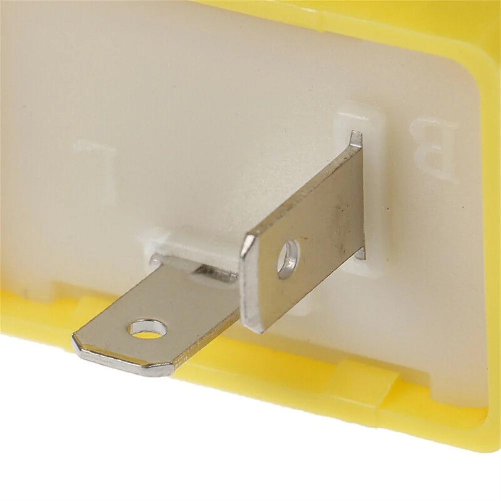

Plastic LED Flasher Relay Blinker Indica 12V 2 Pin Adjustable Frequency Blinker Indica To Fix The LED Bulbs Relate