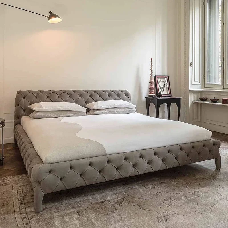 

Кожаная двуспальная кровать 1,8 м, Современная фотосессия, роскошная кровать из массива дерева с пряжкой