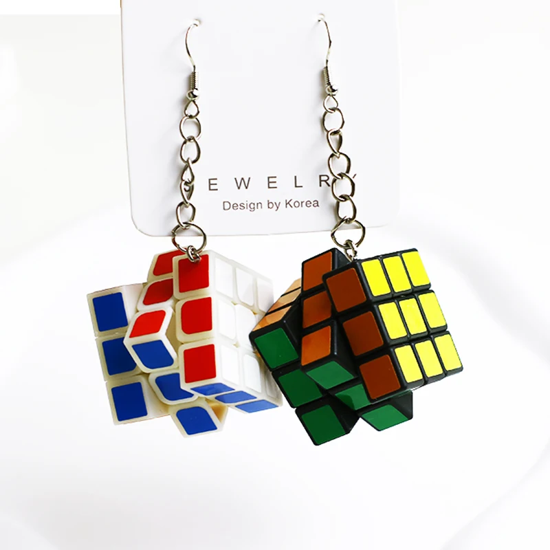 Donarsei Funny Resin 3D Magic Cube Drop Earrings for Women Colorful Geometric Speed Cube Dangle Earrings Novelty Jewelry
