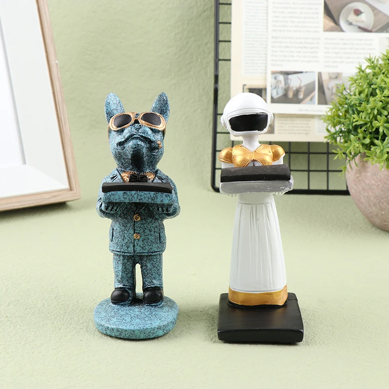 1Pc Watch Holder Astronaut Housekeeper Servant Watch Display Stand Robot Puppy Jewelry Storage Display Rack watch display stand