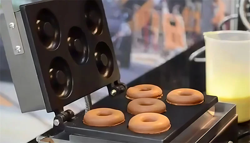 Donut-Maker Multifunktionale Donut-Maschine Succebuy 5-Loch Elektrischer Donut-Maker Kommerzielle Doughnut-Maschine Antihaftbeschichtet 1550W S043A2188C1Df41B7B6D0339C444059Ber